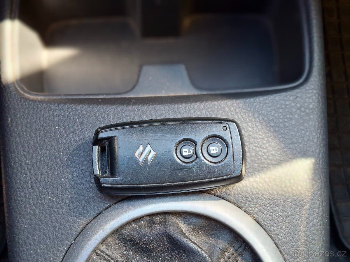 2009 Suzuki SX4 - 13