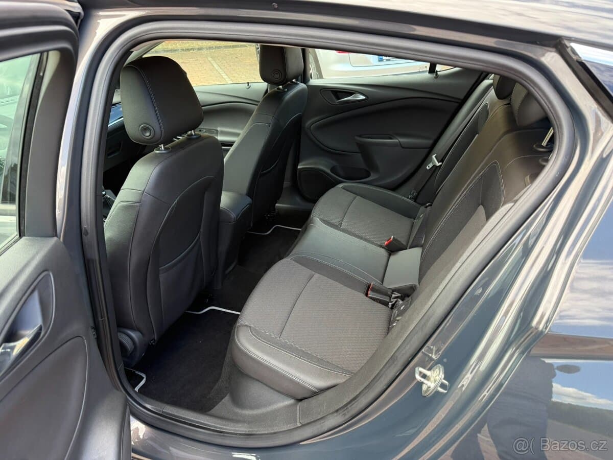2016 Opel ASTRA - 13