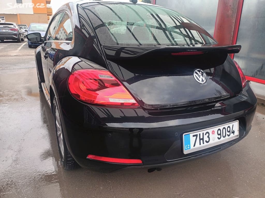 2013 Volkswagen BEETLE - 13