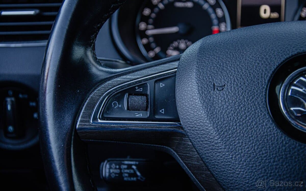 2016 Škoda OCTAVIA - 13
