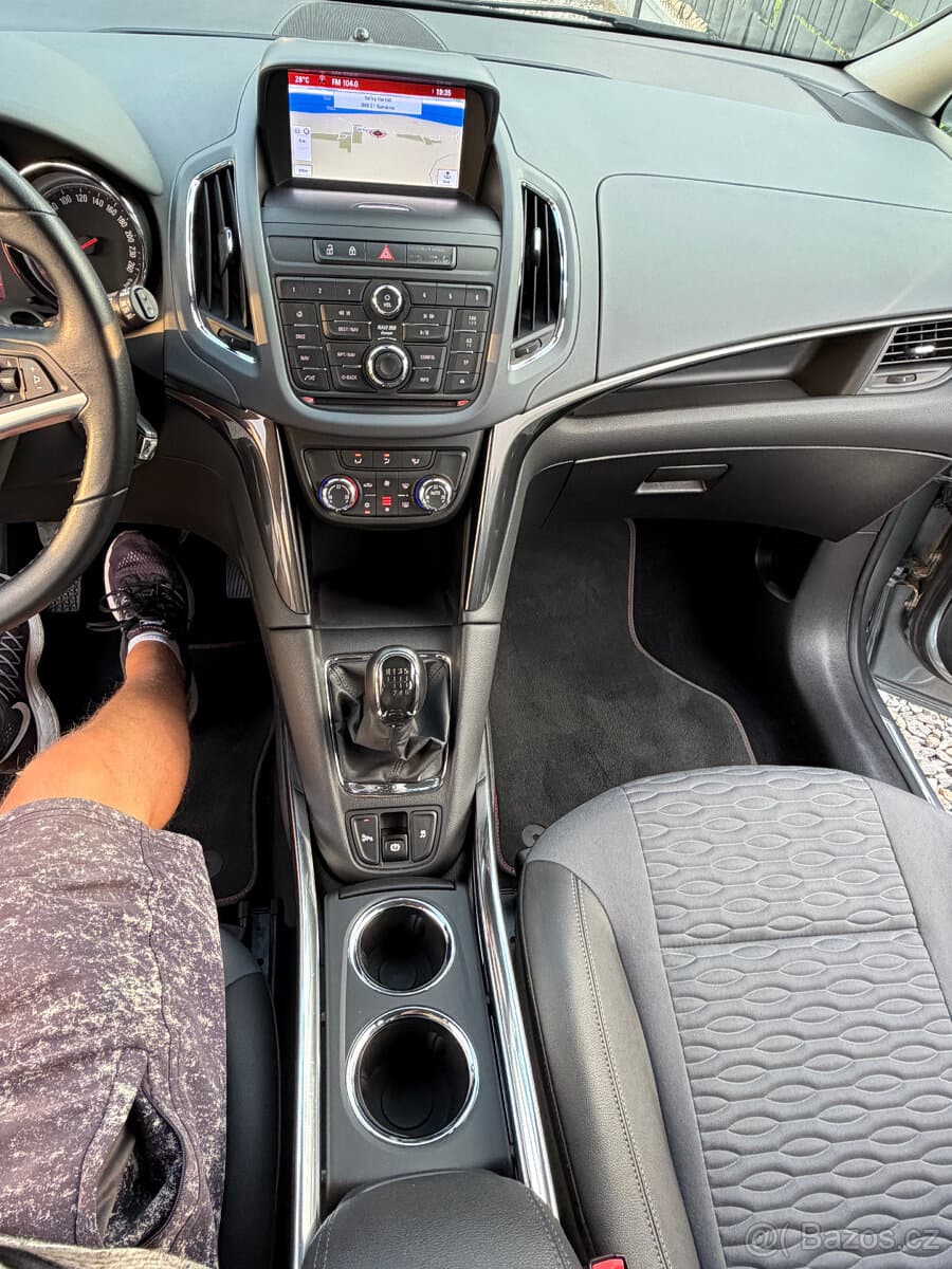 2015 Opel ZAFIRA - 13