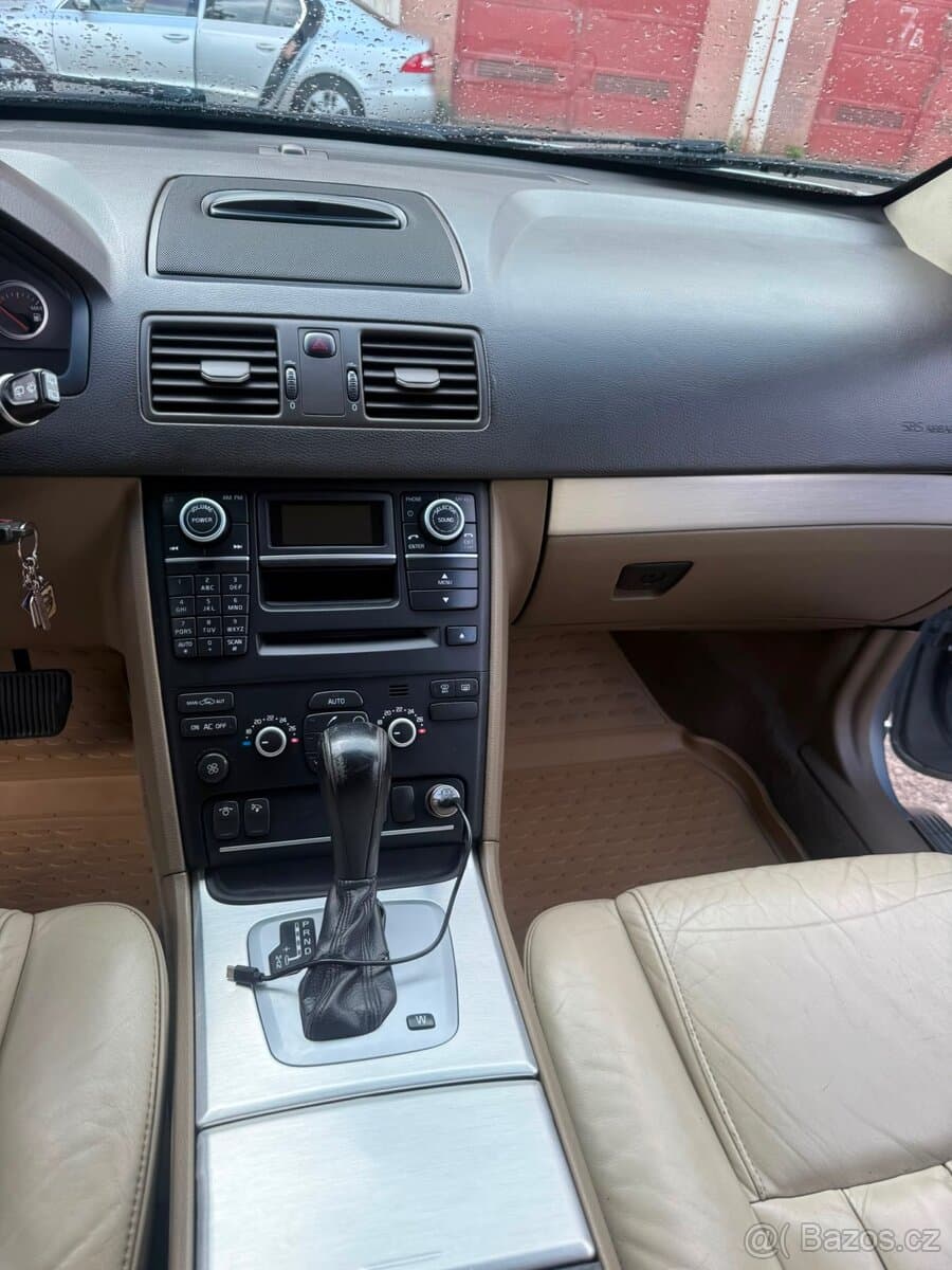 2014 Volvo XC90 - 13