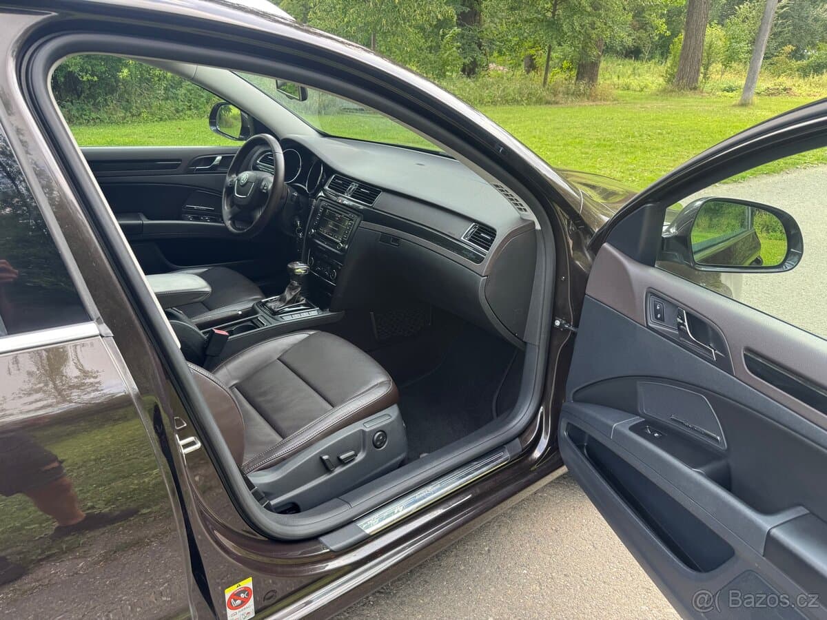 2012 Škoda SUPERB - 13