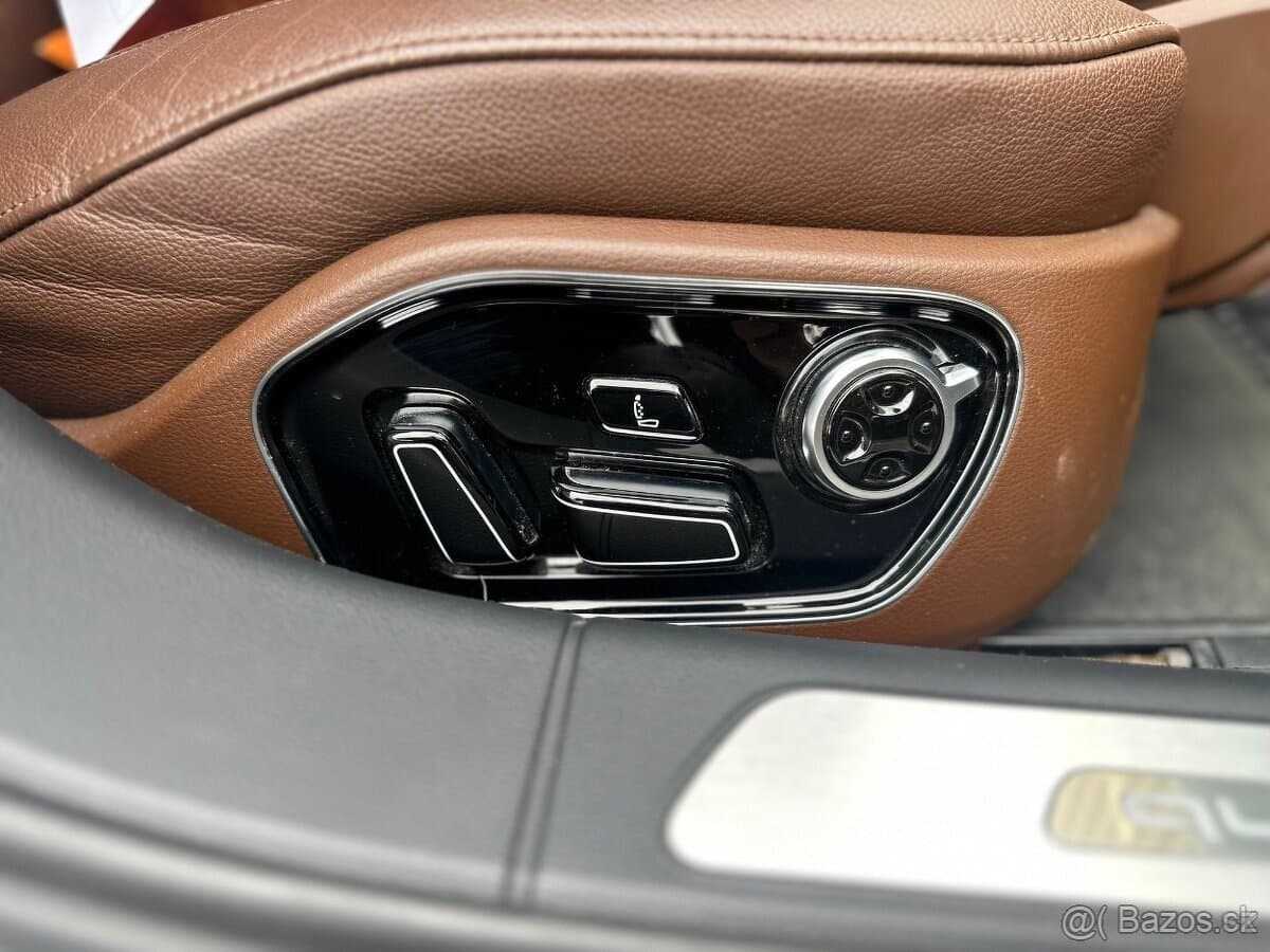 2015 Audi A8 - 13