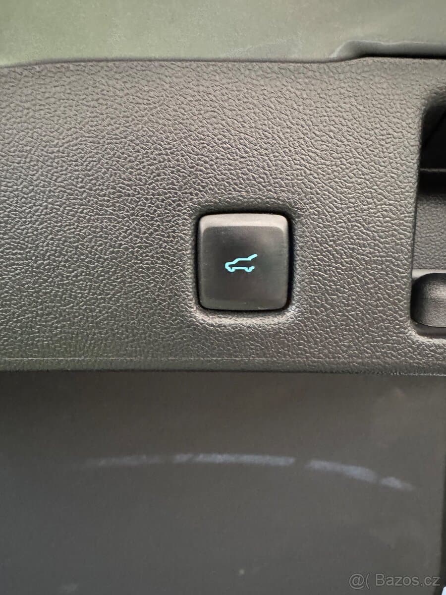 2023 Ford KUGA - 13
