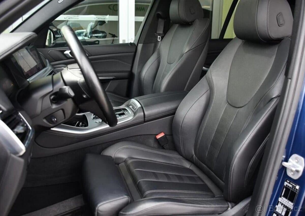 2019 BMW X5 - 13