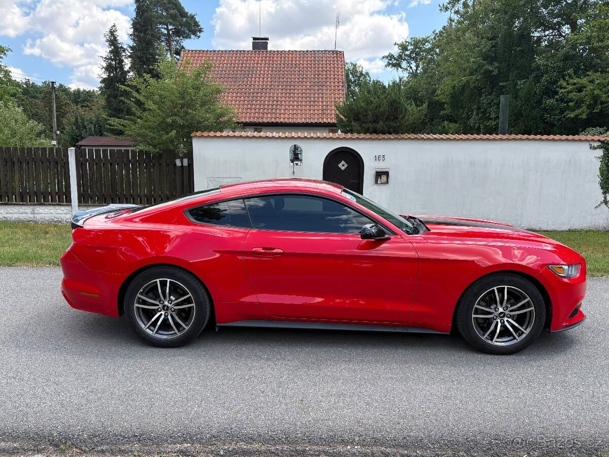 2016 Ford MUSTANG - 13
