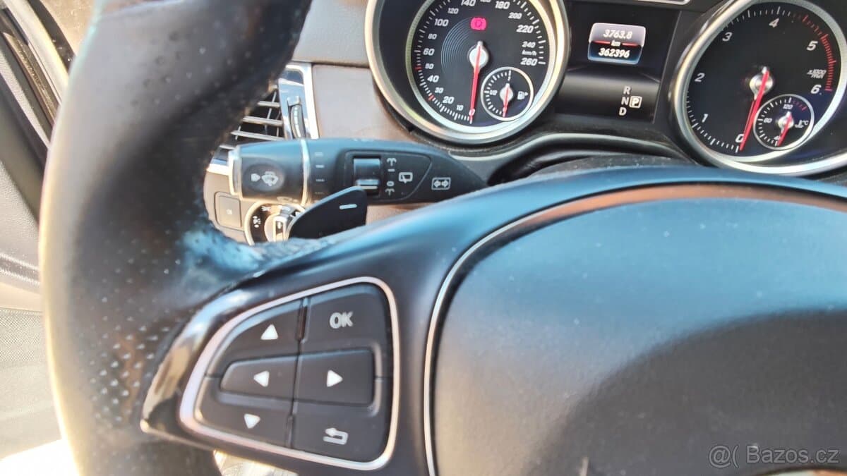2016 Mercedes-Benz GL - 13