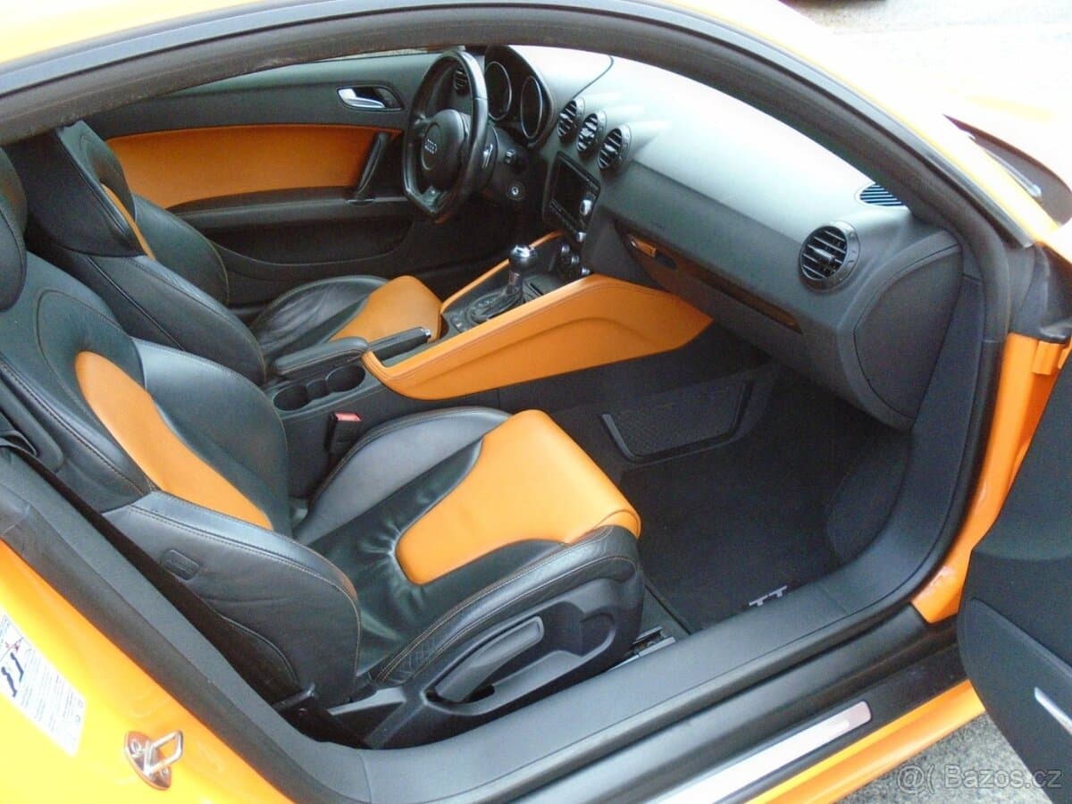 2008 Audi TT - 13