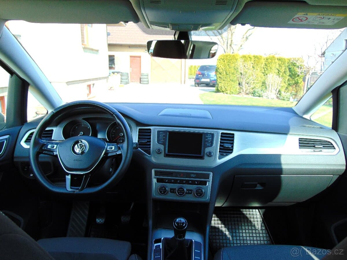 2017 Volkswagen GOLF - 13
