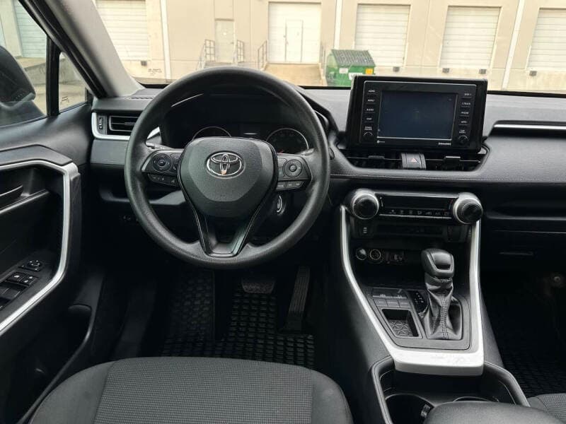 2021 Toyota RAV4 - 13