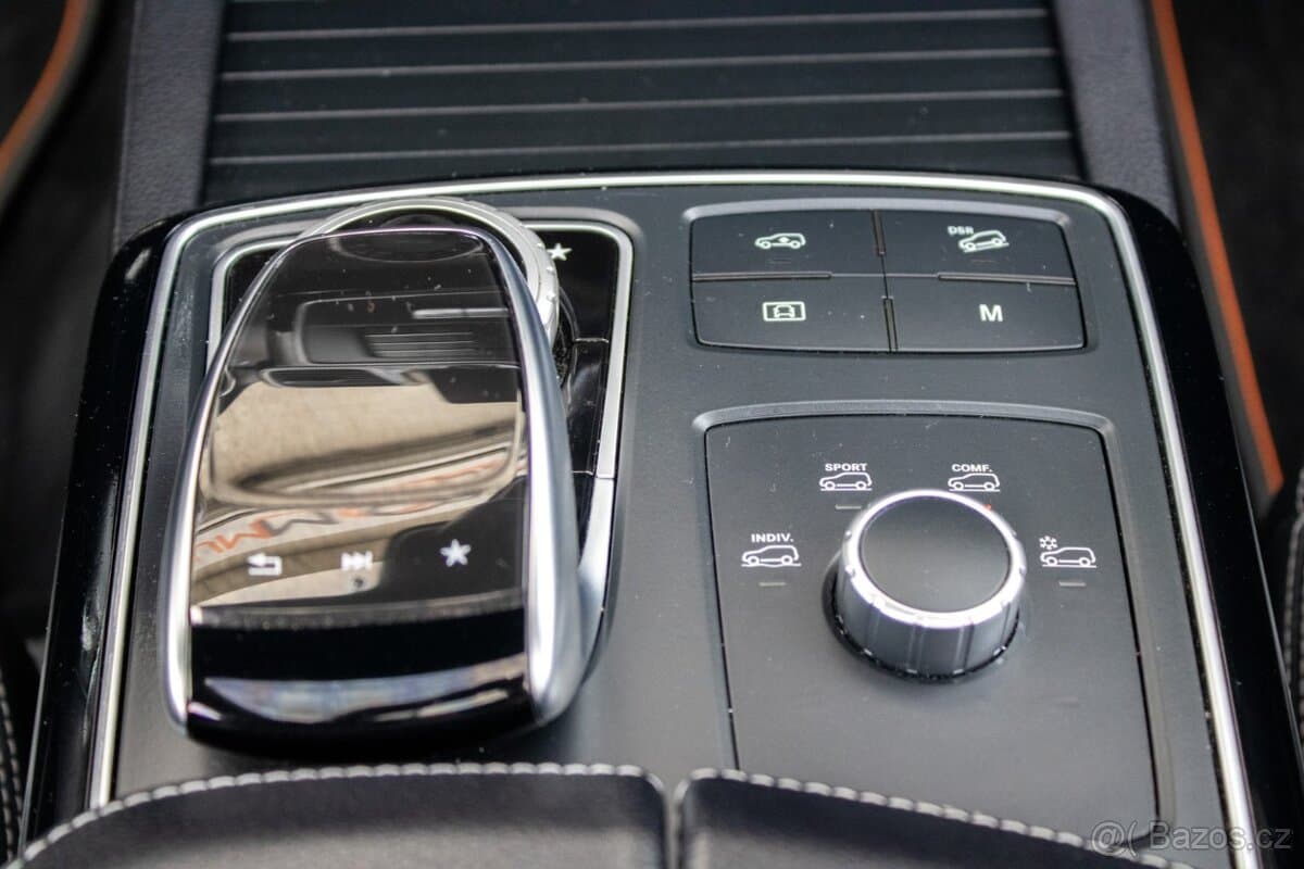 2019 Mercedes-Benz GL - 13