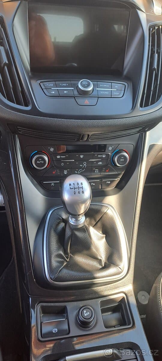 2017 Ford KUGA - 13