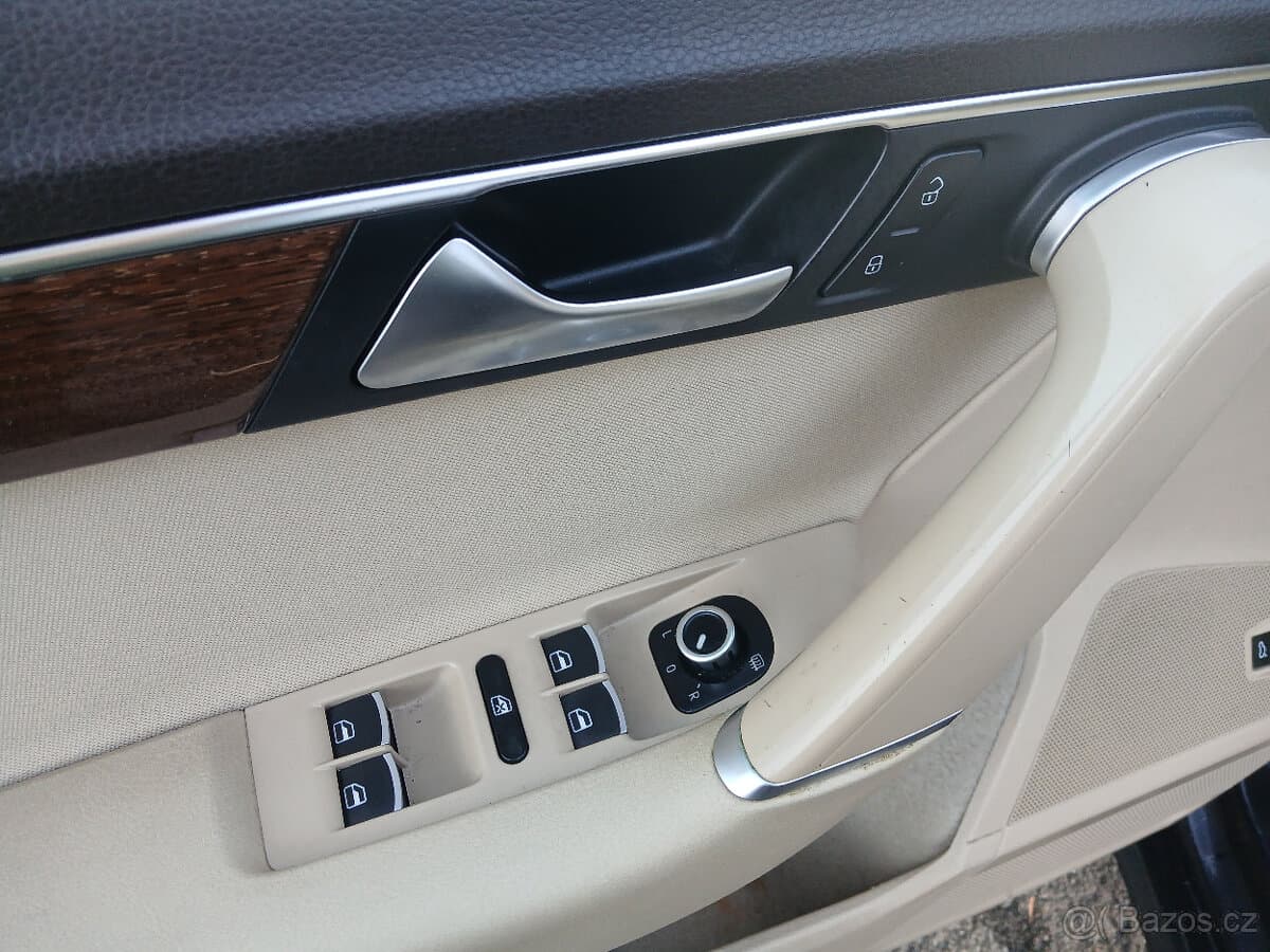 2013 Volkswagen PASSAT - 13