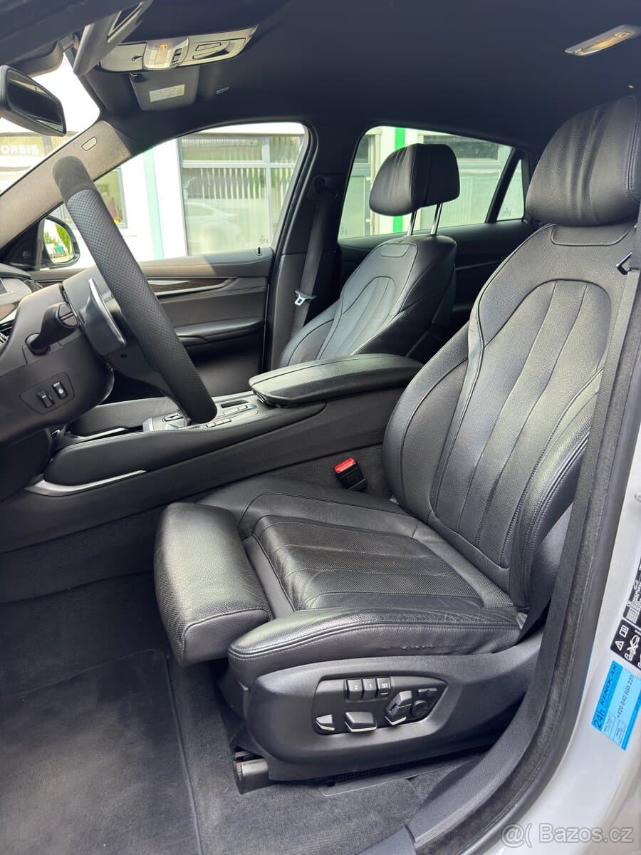 BMW X6 - 13