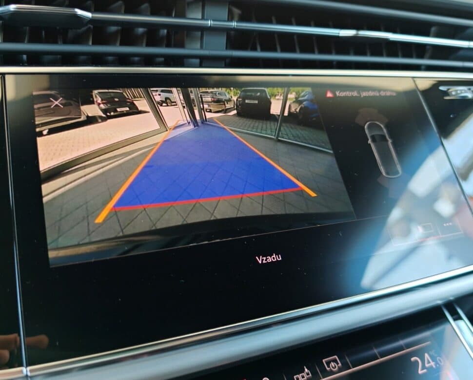 2020 Audi Q8 - 13