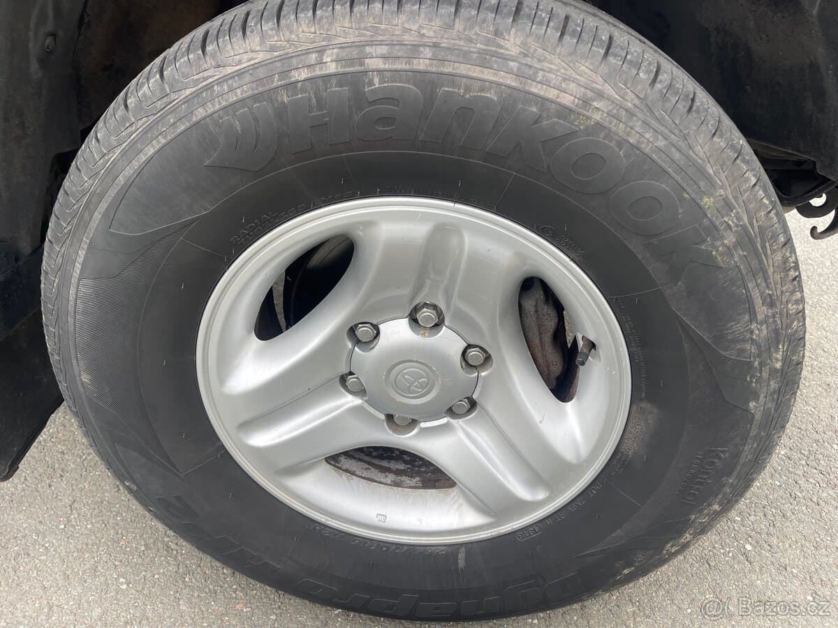 2001 Toyota LAND CRUISER - 13
