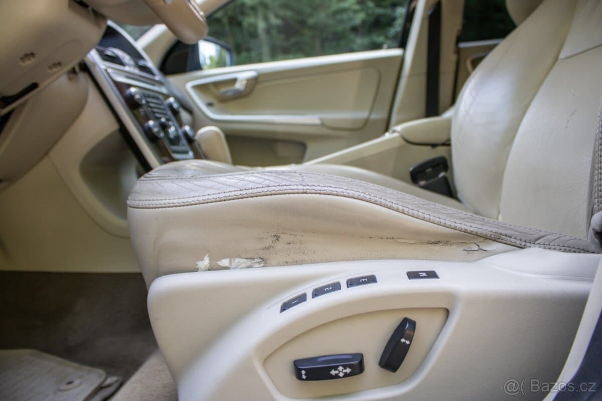 2011 Volvo XC60 - 13