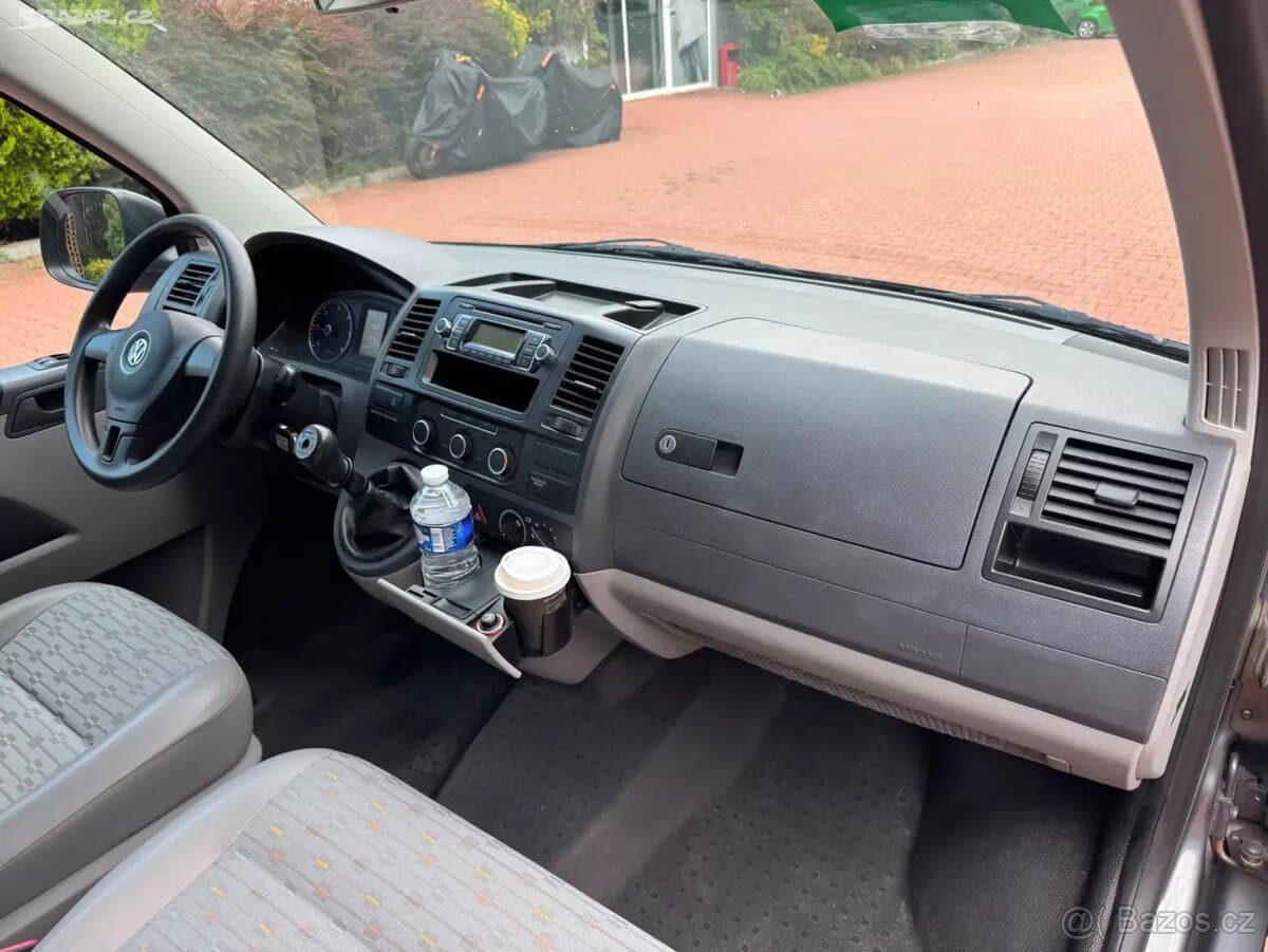2010 Volkswagen TRANSPORTER - 13