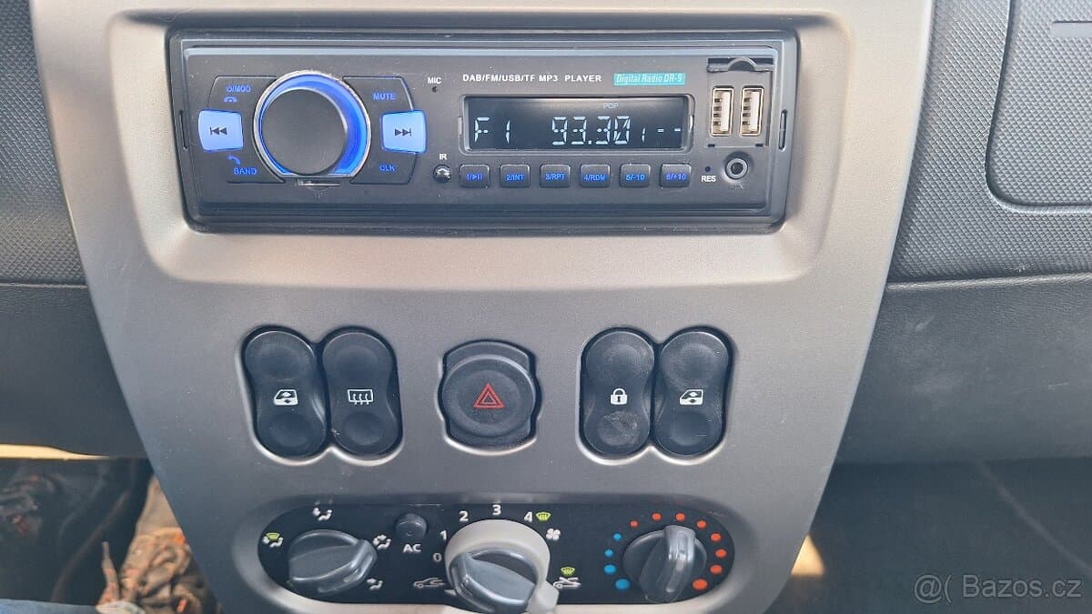 2010 Dacia SANDERO - 13