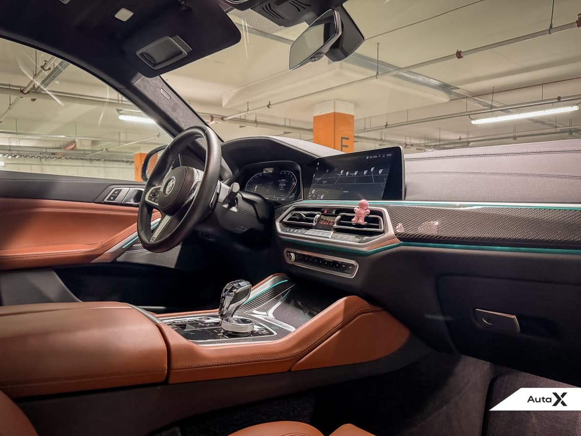 2022 BMW X6 - 13