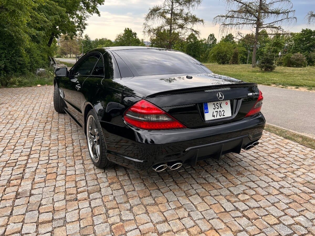Mercedes-Benz SL - 13