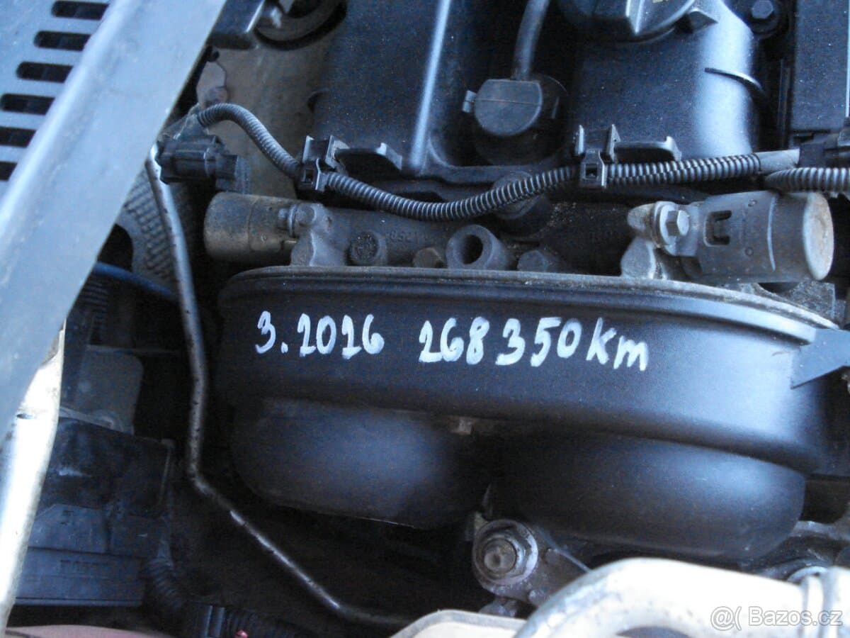 2009 Ford FIESTA - 13