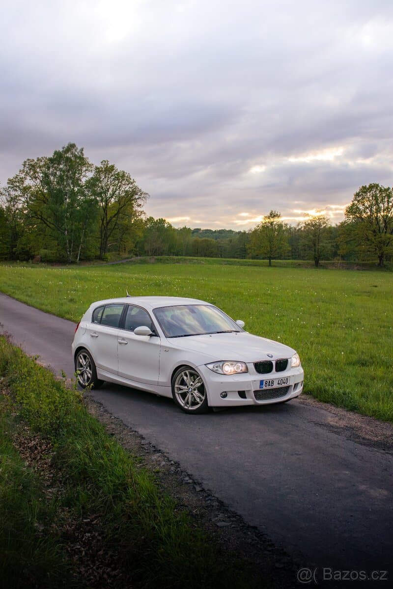 2009 BMW 1-SERIES - 13