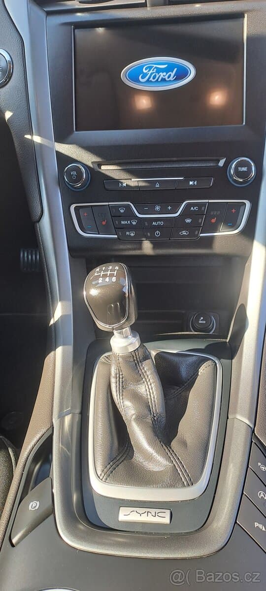 2017 Ford MONDEO - 13