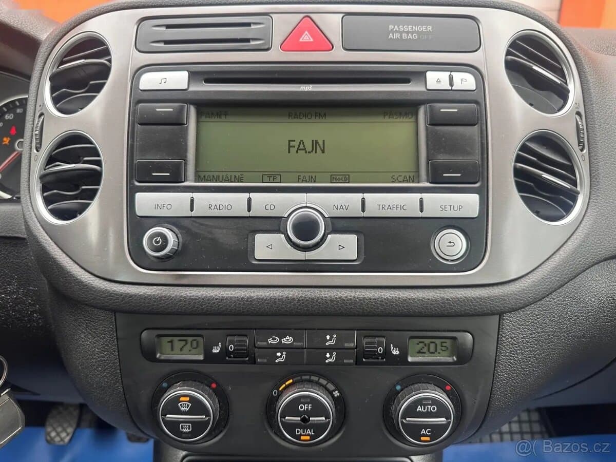 2009 Volkswagen TIGUAN - 13