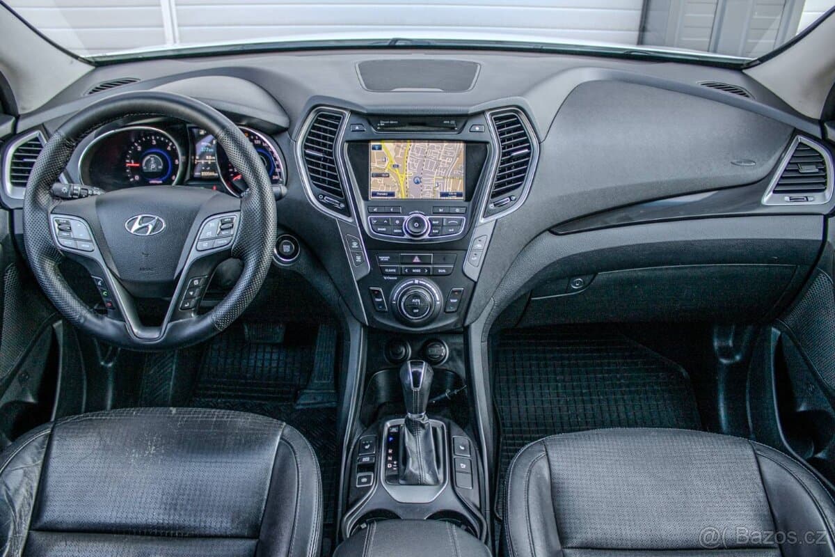 Hyundai SANTA FE - 13