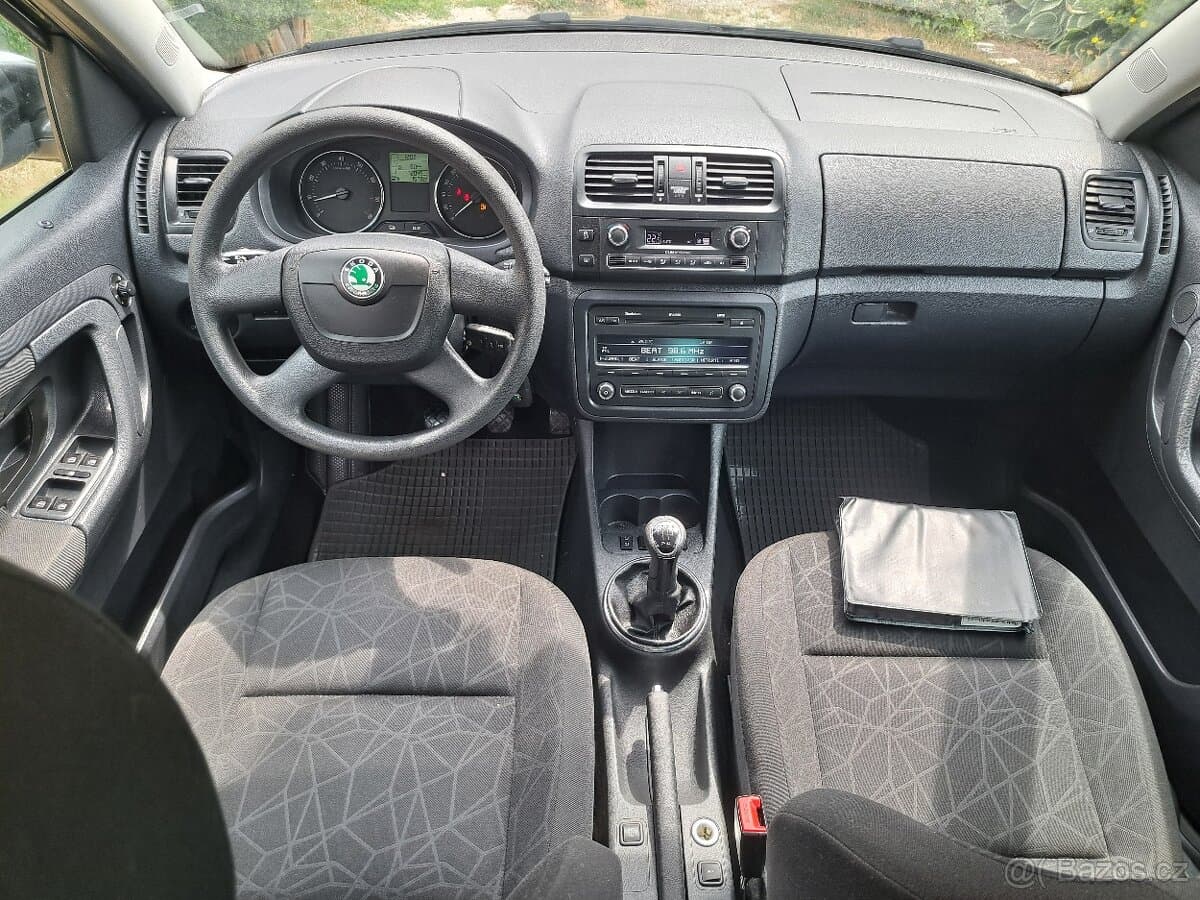 2011 Škoda ROOMSTER - 13