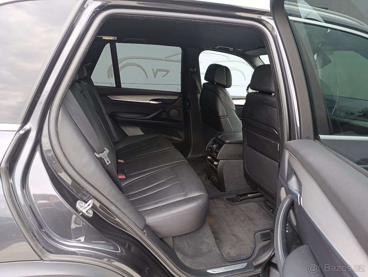 2017 BMW X5 - 13