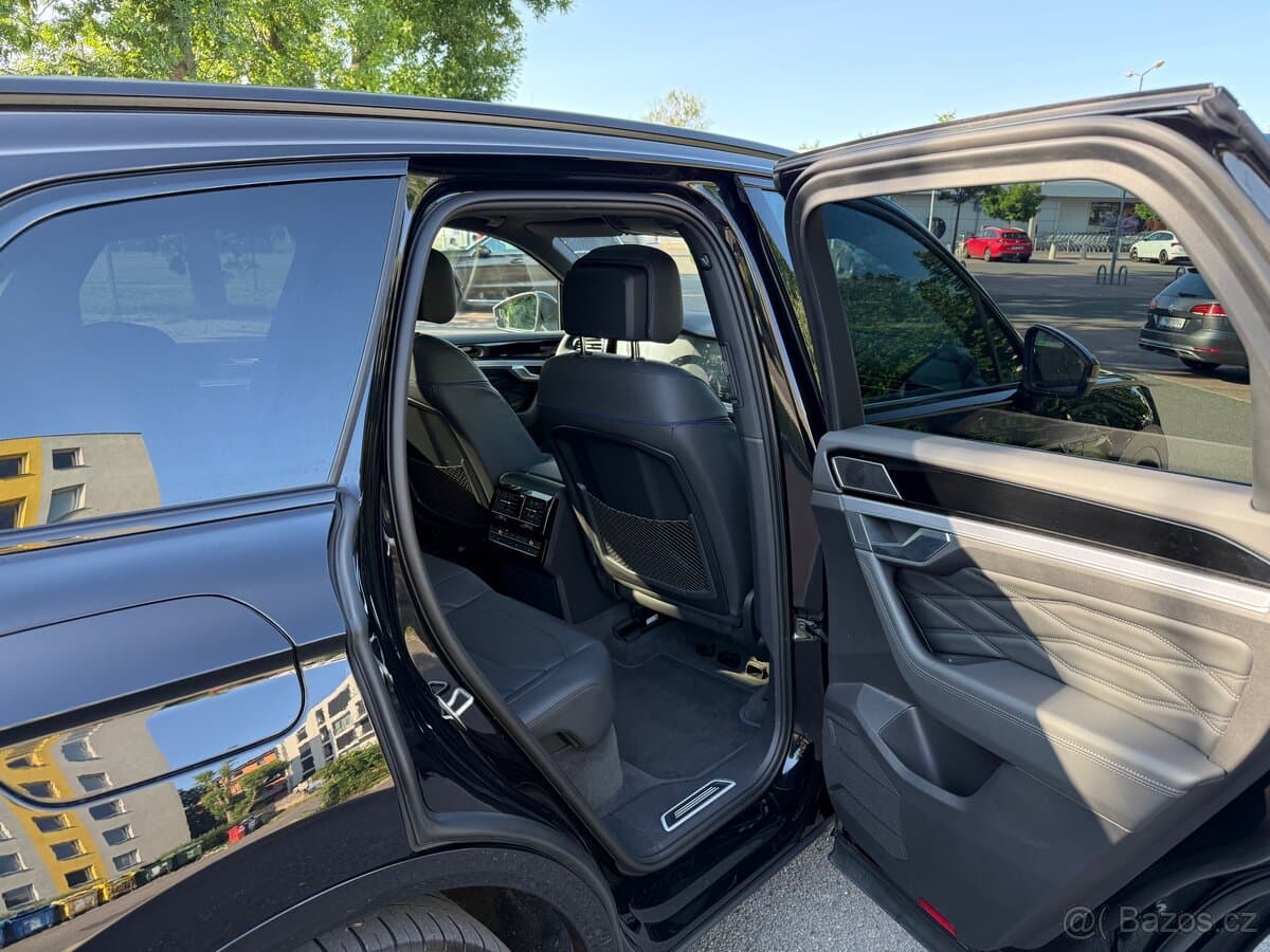 Volkswagen TOUAREG - 13