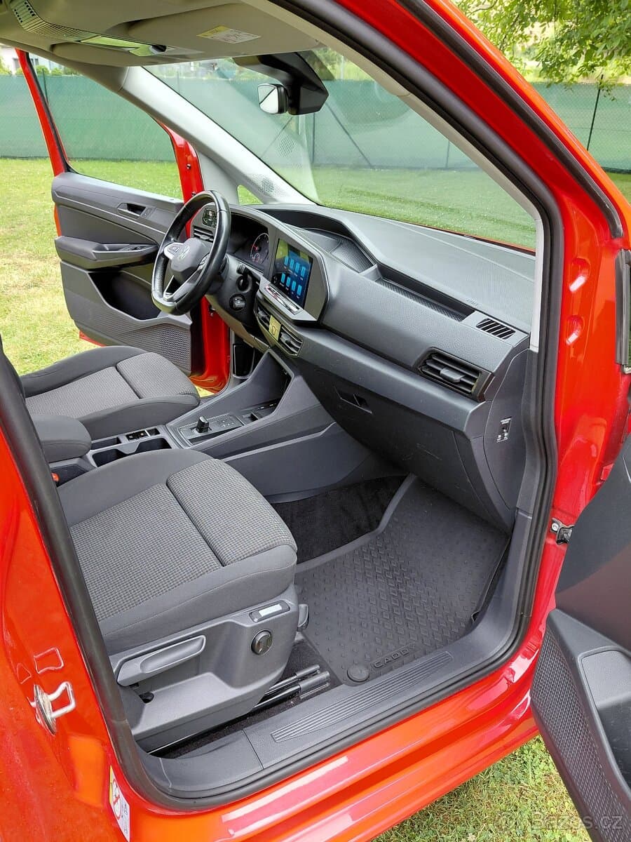 2022 Volkswagen CADDY - 13