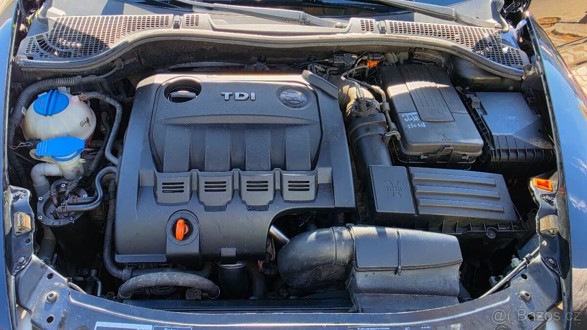 Škoda OCTAVIA - 13
