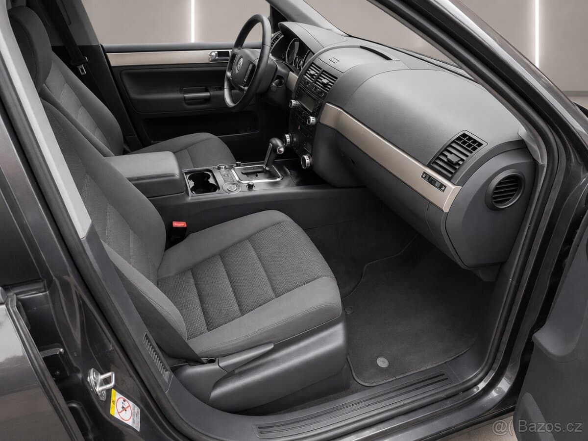 2008 Volkswagen TOUAREG - 13