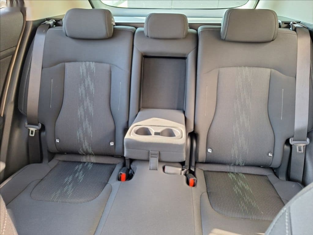 2025 Kia SPORTAGE - 13