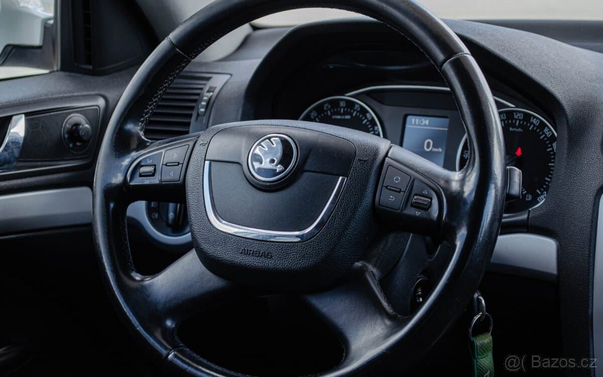 2011 Škoda OCTAVIA - 13