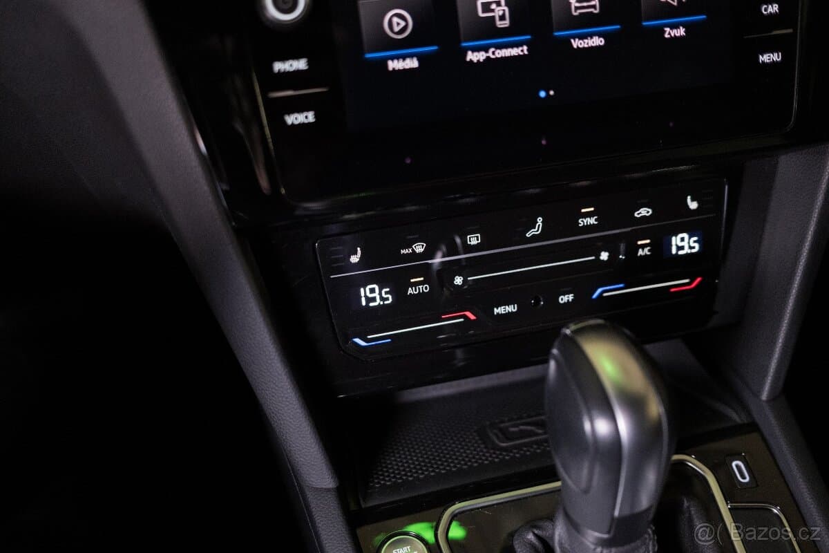 2021 Volkswagen PASSAT - 13