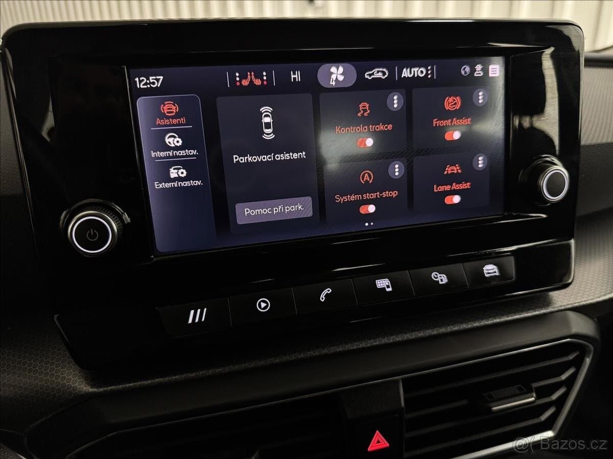 2023 Seat LEON - 13