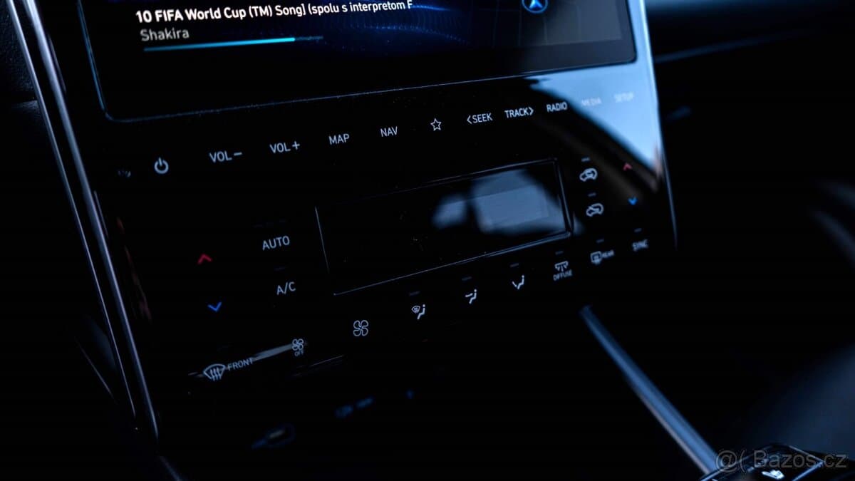 2022 Hyundai TUCSON - 13