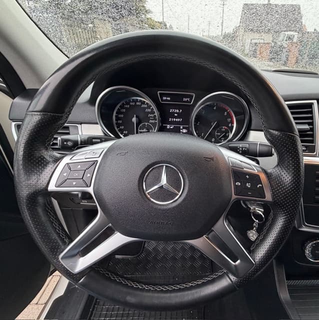 2012 Mercedes-Benz M-CLASS - 13