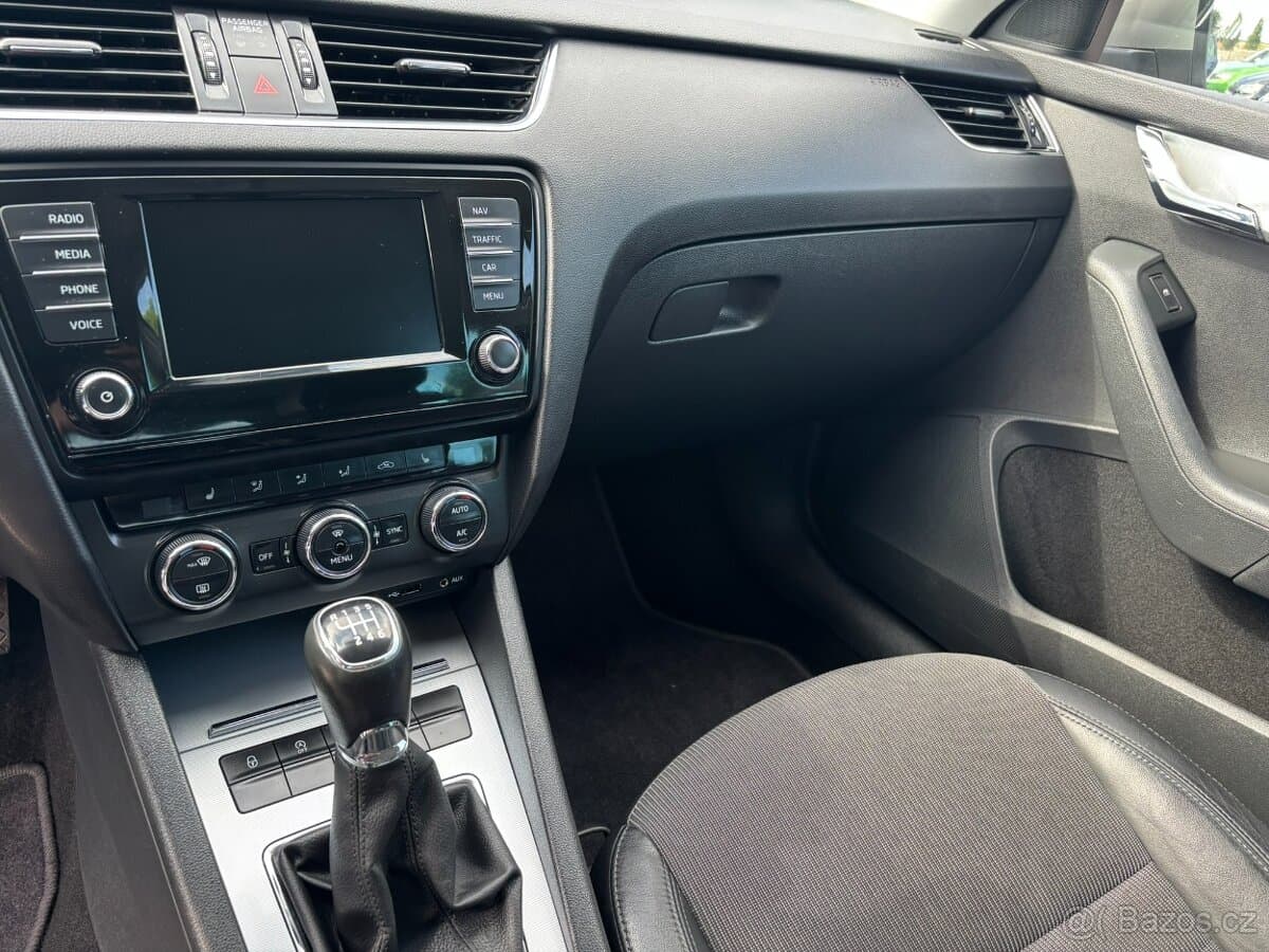 2015 Škoda OCTAVIA - 13