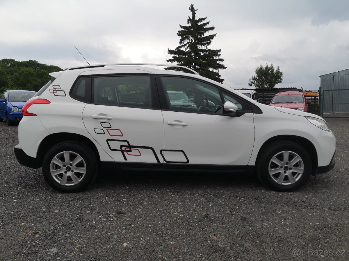 2013 Peugeot 2008 - 13