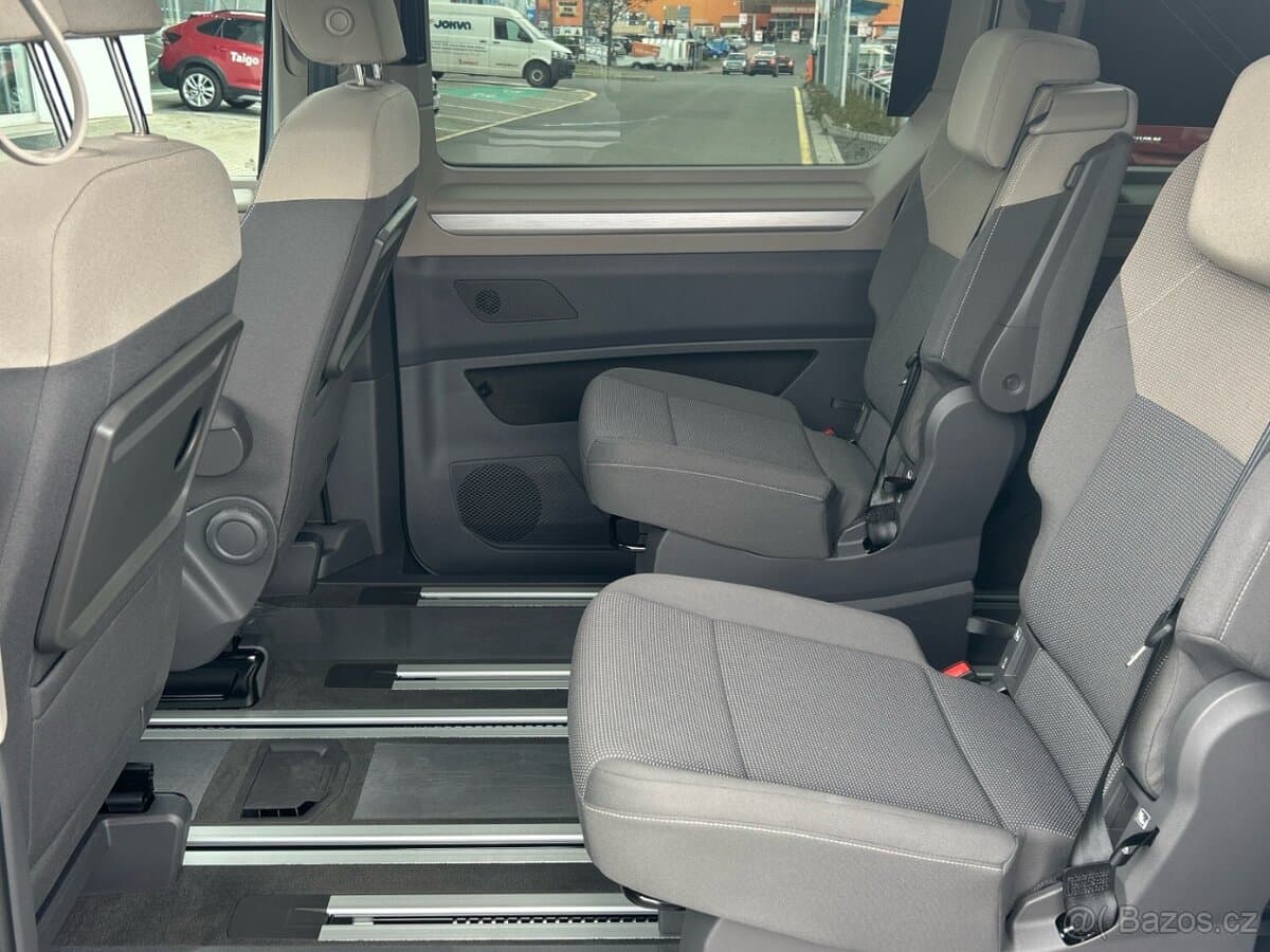 2023 Volkswagen MULTIVAN - 13