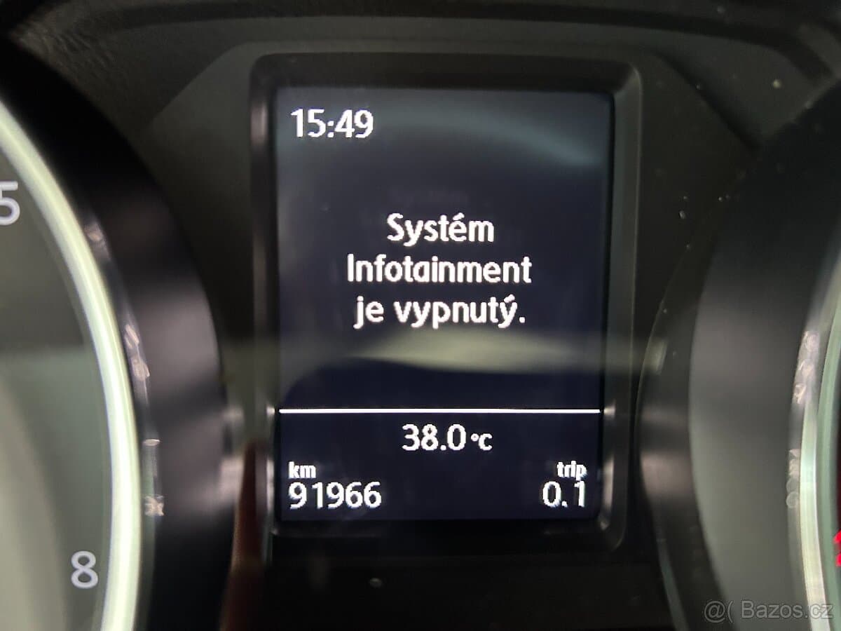 2016 Volkswagen POLO - 13