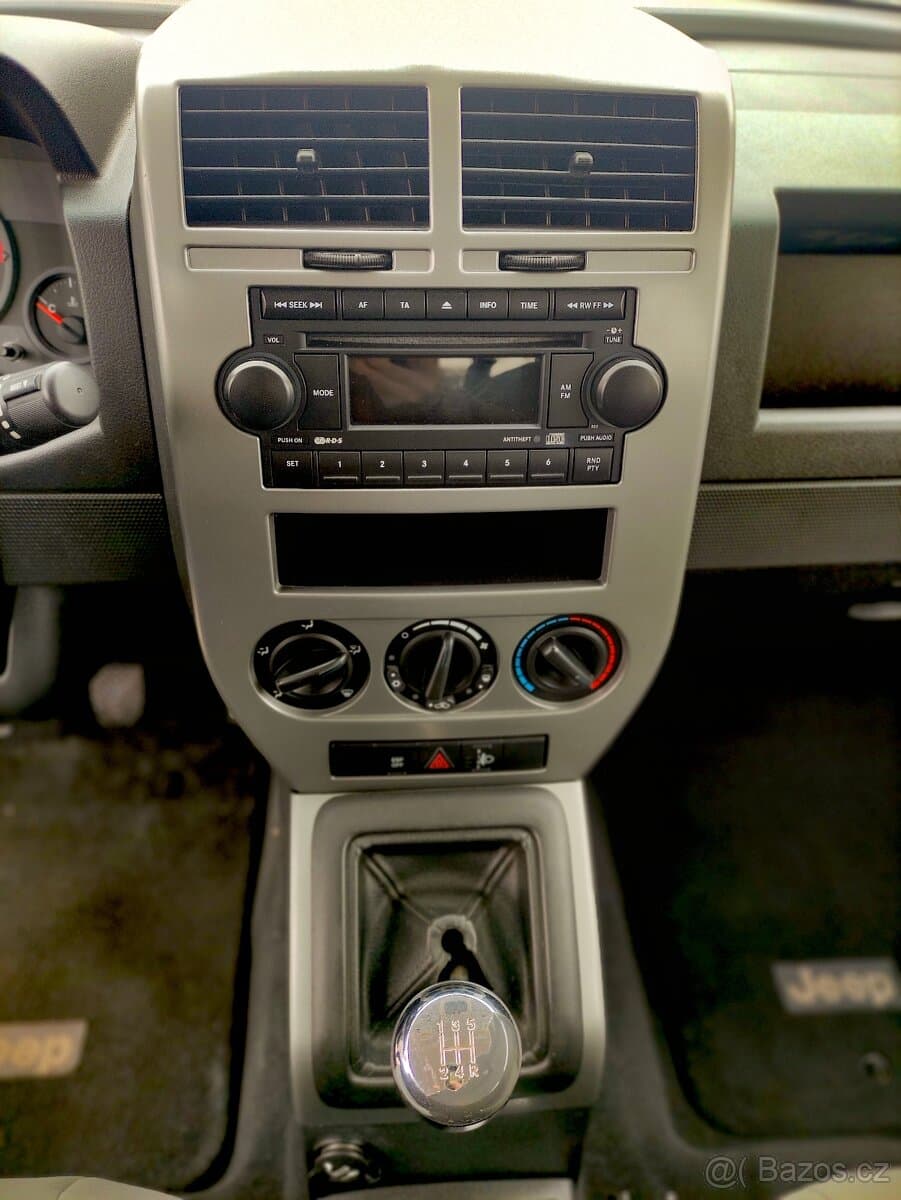 2008 Jeep COMPASS - 13