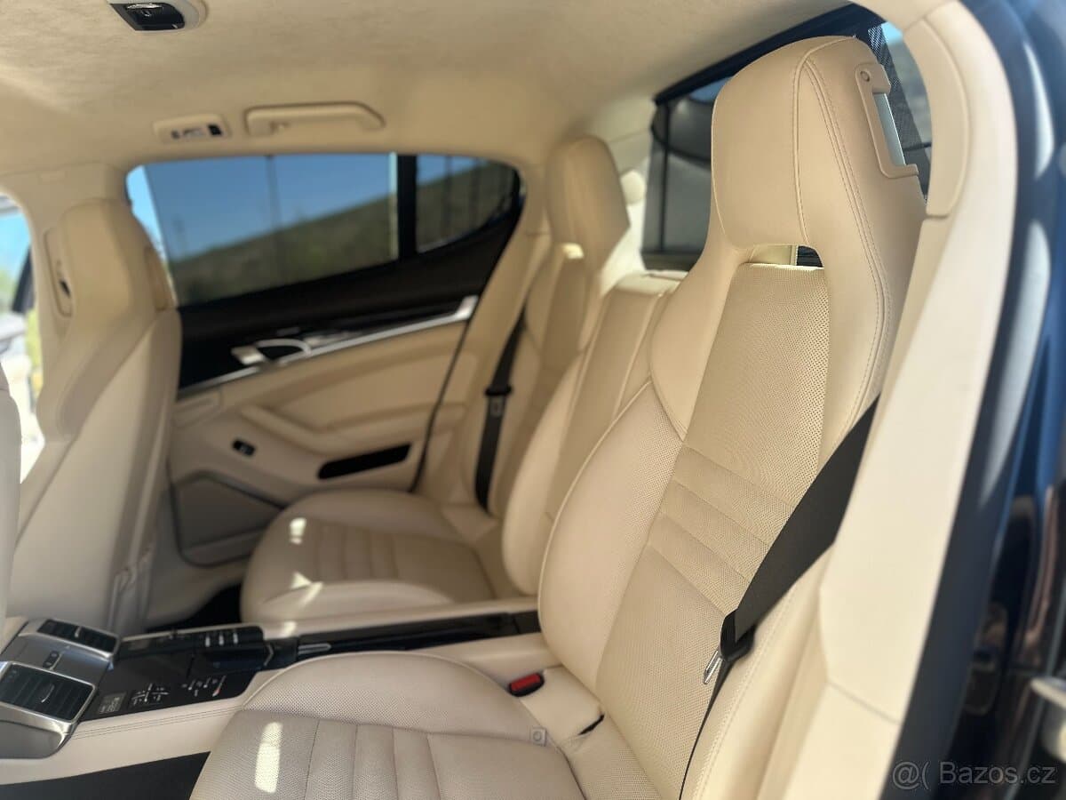 2014 Porsche PANAMERA - 13