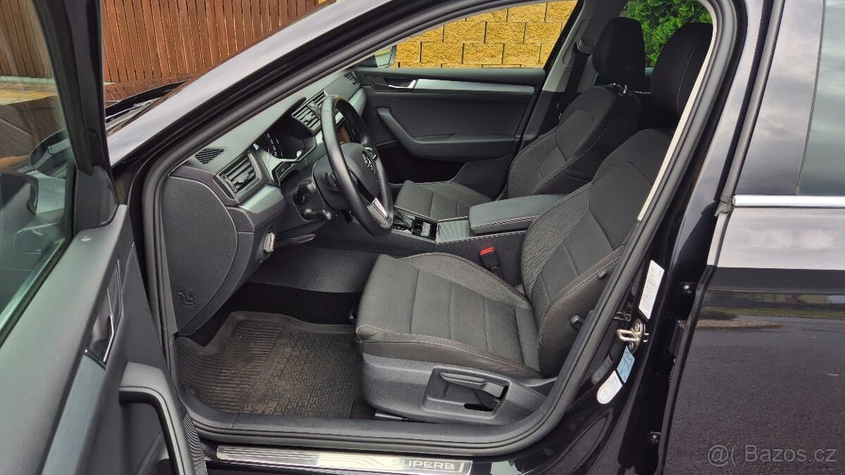 2018 Škoda SUPERB - 13
